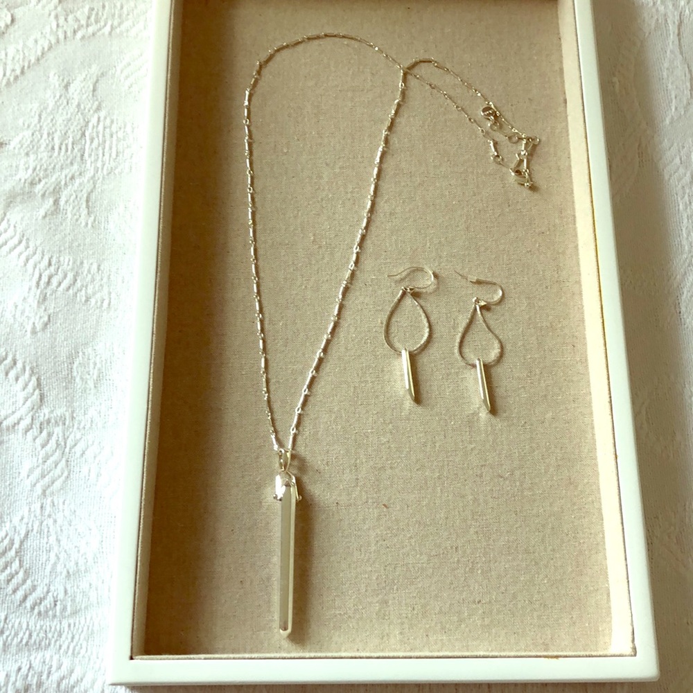 Stella & Dot Rebel Silver Pendant and Earrings